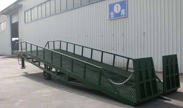 登车桥产品的选购指南及常见种类有哪些？